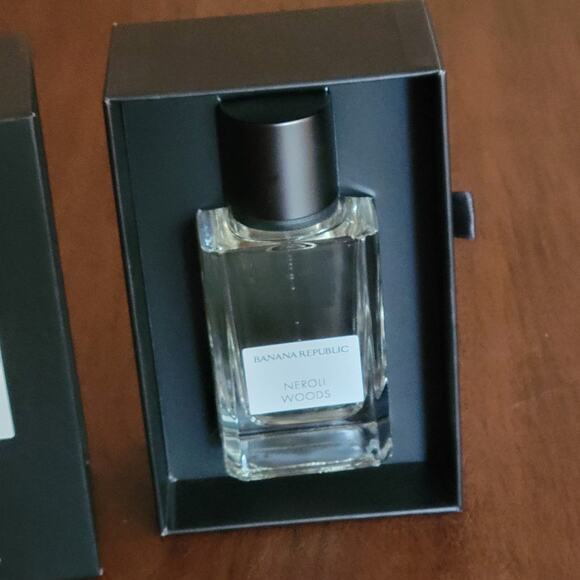 Neroli Woods Banana Republic, 2.5 fl. oz/75ml Spray for Unisex Eau De Parfum New - Picture 6 of 12